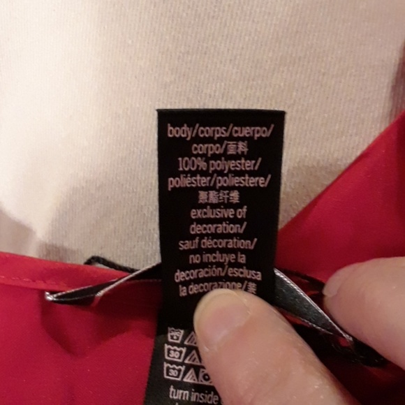 NWT Victoria's Secret "Love" robe - Picture 7 of 7